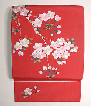 赤地桜の刺繍開き名古屋帯