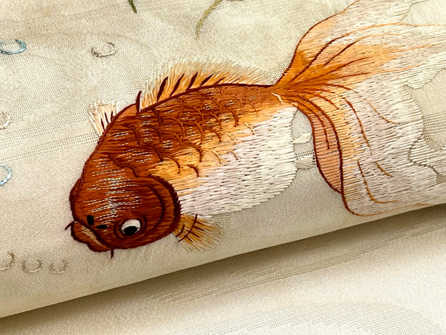 モダンアンテナ 金魚 刺繍 夏帯 名古屋帯カラーブラック